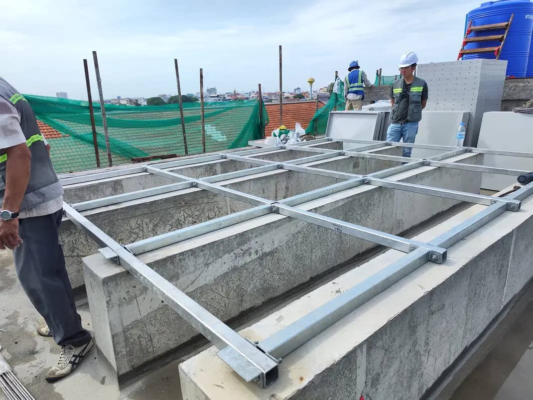 GRP/FRP Water Storage Tank Installation 6